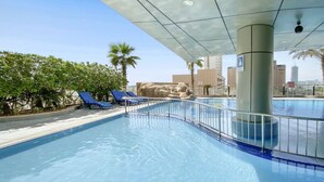 Pool - StoneTree - Ocean Heights 1BR - Amazing View from the Balcony (Dubai Marina)