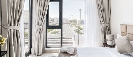 3 bedrooms, iron/ironing board, WiFi