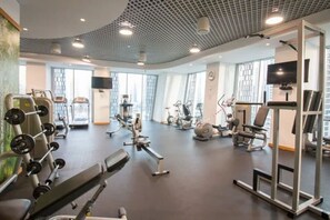 Fitness facility - StoneTree - Cayan Tower 2BR - Amazing Amenities (Dubai Marina)