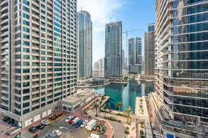 Exterior - Furnished 1BR in JLT with Lake View (Jumeirah Lake Towers)