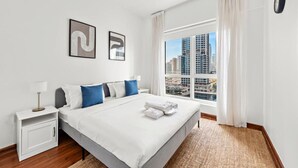 Room - Furnished 1BR in JLT with Lake View (Jumeirah Lake Towers)