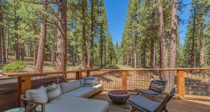 Luxury Family Getaway~Hot Tub~Gray's Crossing
