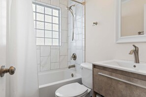 Shower - Full House / 5705 W Beach Drive (Oak Island)
