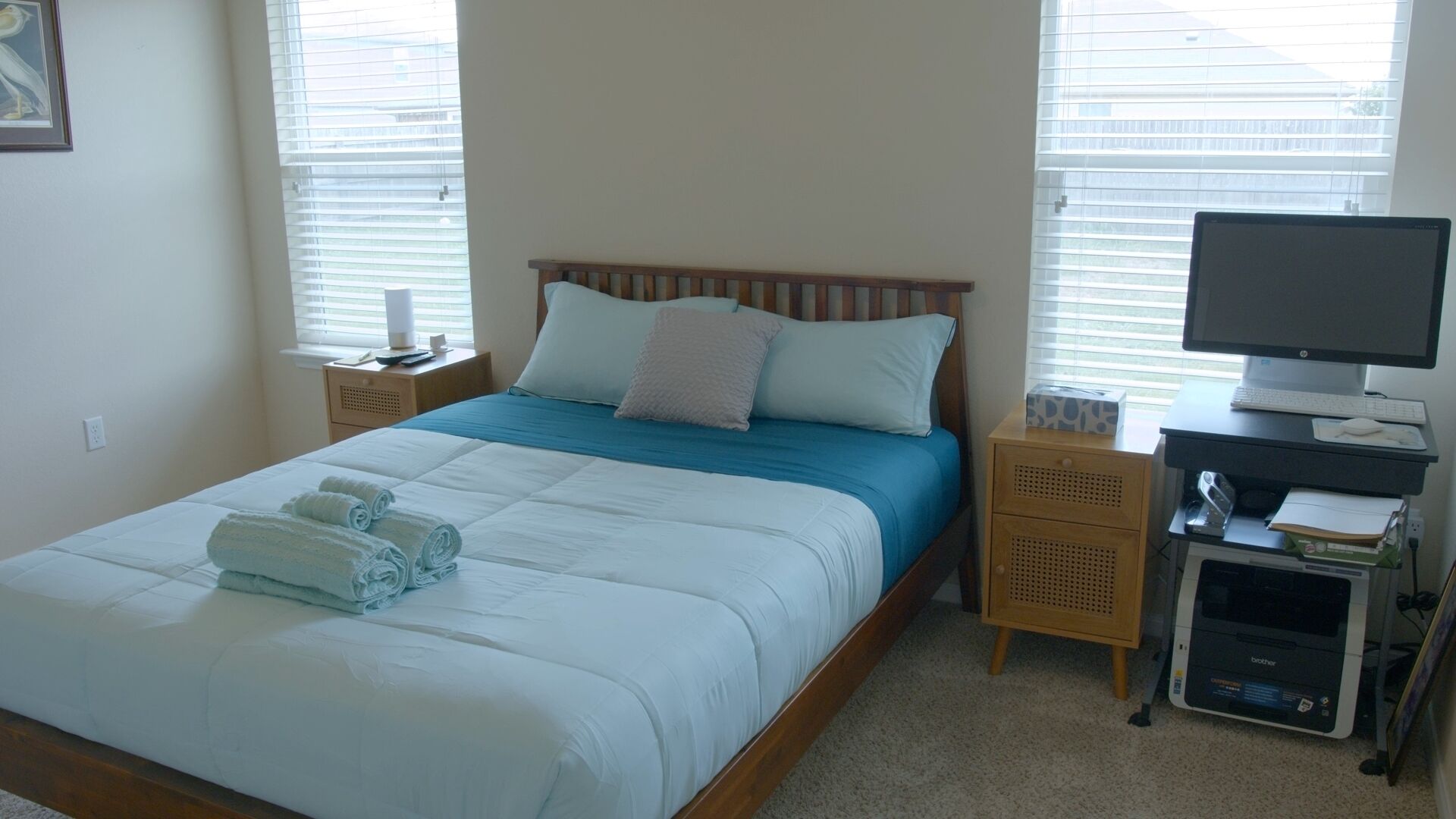 3 bedrooms, desk, iron/ironing board, free WiFi