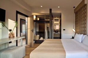5 Schlafzimmer, Zimmersafe, Bügeleisen/Bügelbrett, Reisekinderbett