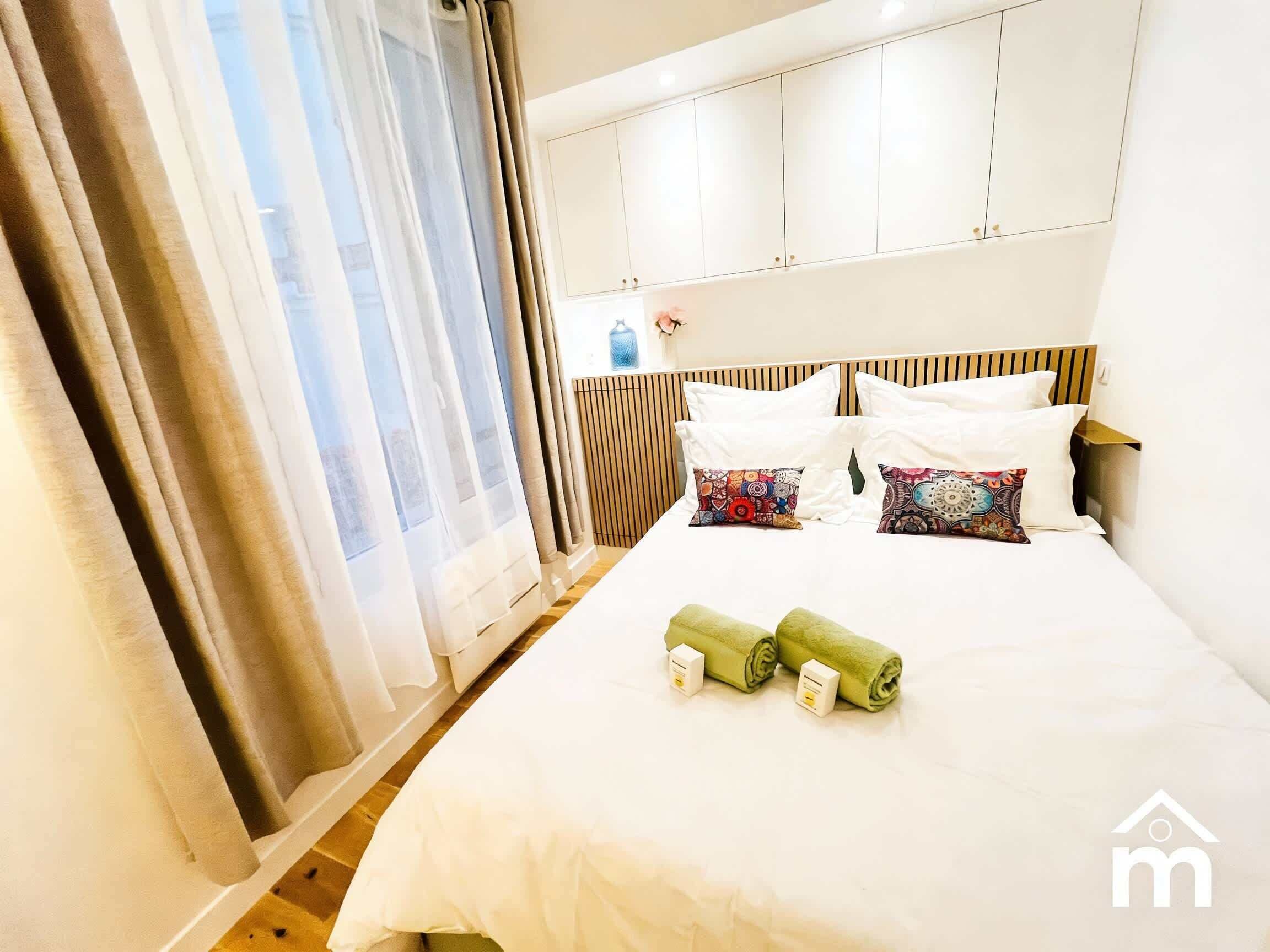 2 slaapkamers, een strijkplank/strijkijzer, wifi, beddengoed