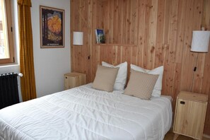 5 bedrooms, WiFi
