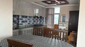 豪華公寓, 城市景 | 房內用餐