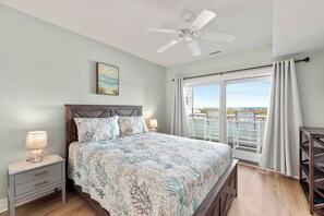 3 soverom, strykejern/-brett, wi-fi og sengetøy