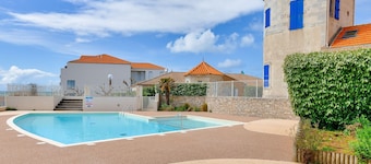 150m from the sea– 2 adults / 2 children