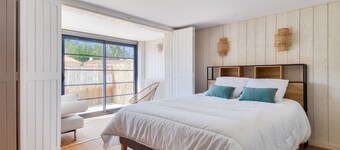 House for 10 with heated pool