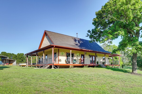 House (3 Bedrooms) | Front of property