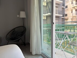 1 quarto, escrivaninha, ferros/tábuas de passar roupa, Wi-Fi