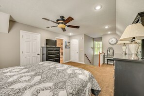 House (3 Bedrooms) | Interior - Kentucky Getaway w/ Access to Rough River Lake! (Leitchfield)