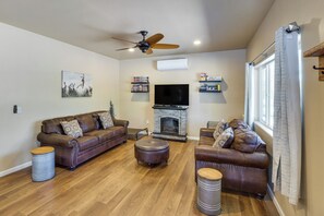 Casa (2 Bedrooms) | Interior