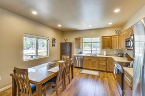 Casa (2 Bedrooms) | Interior