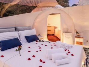 Panoramic Double Room, Patio | In-room safe, free WiFi, bed sheets