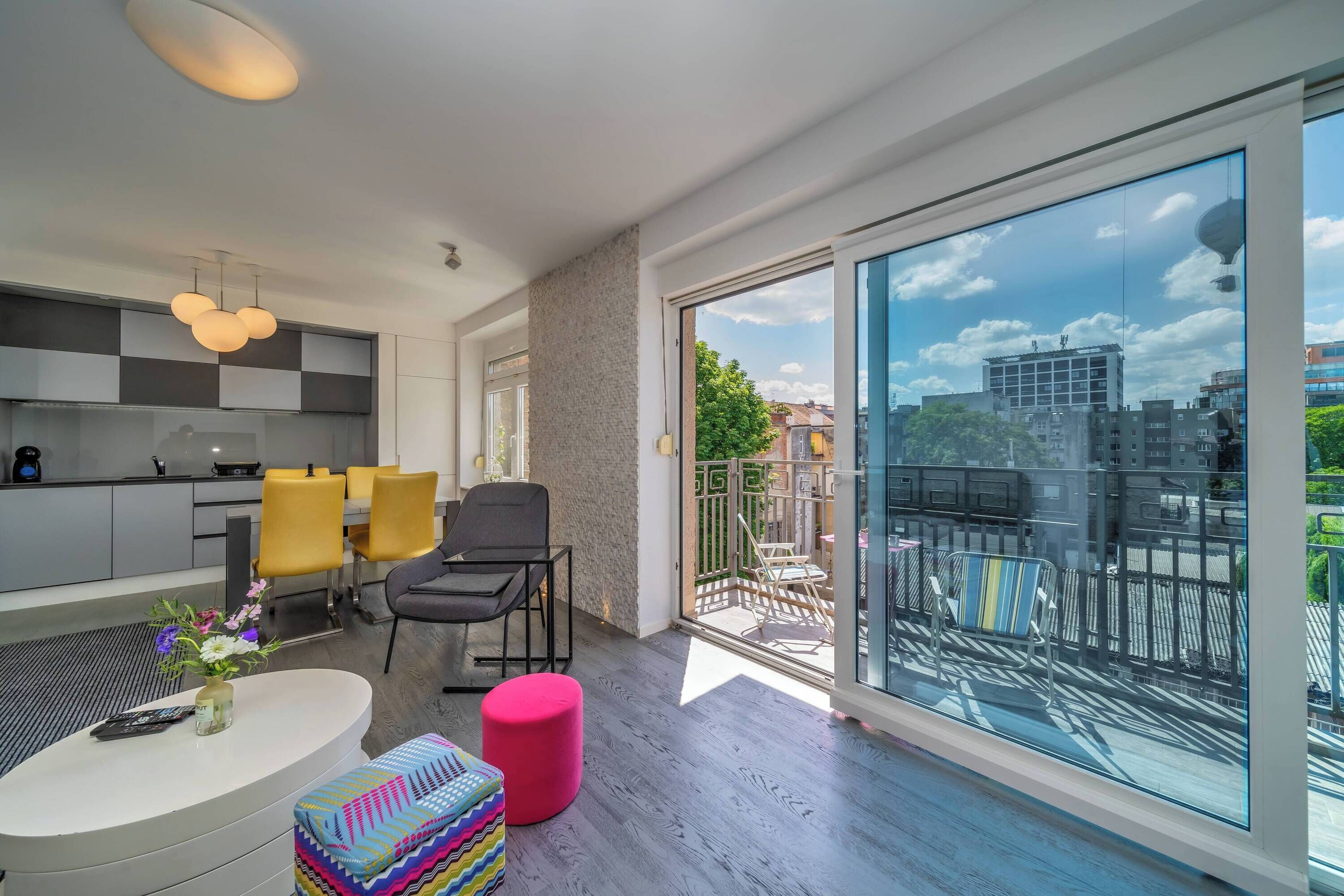 Apartamento familiar, varias habitaciones (Silver Apartment With Hot Tub And) | Interior