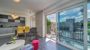 Apartamento familiar, varias habitaciones (Silver Apartment With Hot Tub And) | Interior