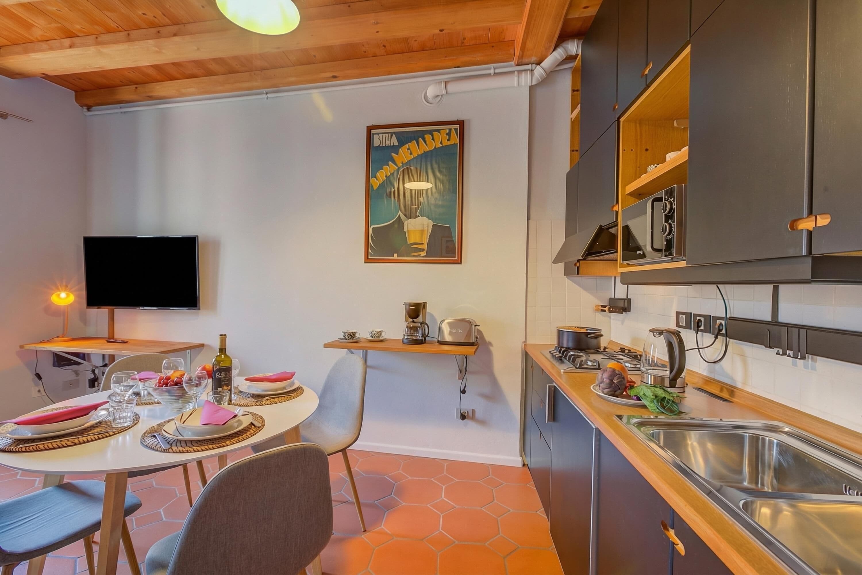 Family Apartment, Multiple Bedrooms (Casa Francesca) | Private kitchen