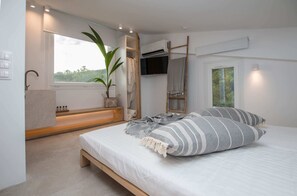 2 slaapkamers, een strijkplank/strijkijzer, reisbedje, wifi