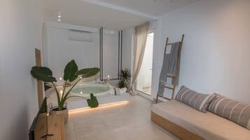 2 bedrooms, iron/ironing board, travel crib, WiFi