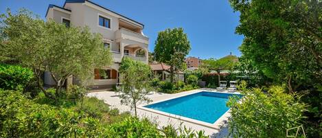 Una piscina riscaldata