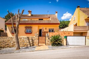 Exterior - Fancy House Near Cádiz Pool Free Parking & BBQ (San Roque)
