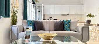 P&P Entire building rooftop jacuzzi