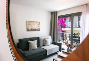 View from property - Phaedrus Living: Skiathos Luxury Residences Gri (Skiathos)