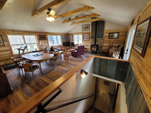 Farmhouse 30 minutes from Lambeau Field and Appleton 50 minutes to EAA Oshkosh