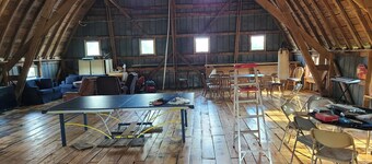 Farmhouse 30 minutes from Lambeau Field and Appleton 50 minutes to EAA Oshkosh
