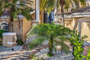 Exterior detail - Sunrise Harbor in Indian Rocks Beach (Indian Rocks Beach)