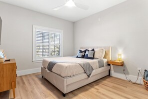 4 Schlafzimmer, Bügeleisen/Bügelbrett, kostenloses WLAN, Bettwäsche