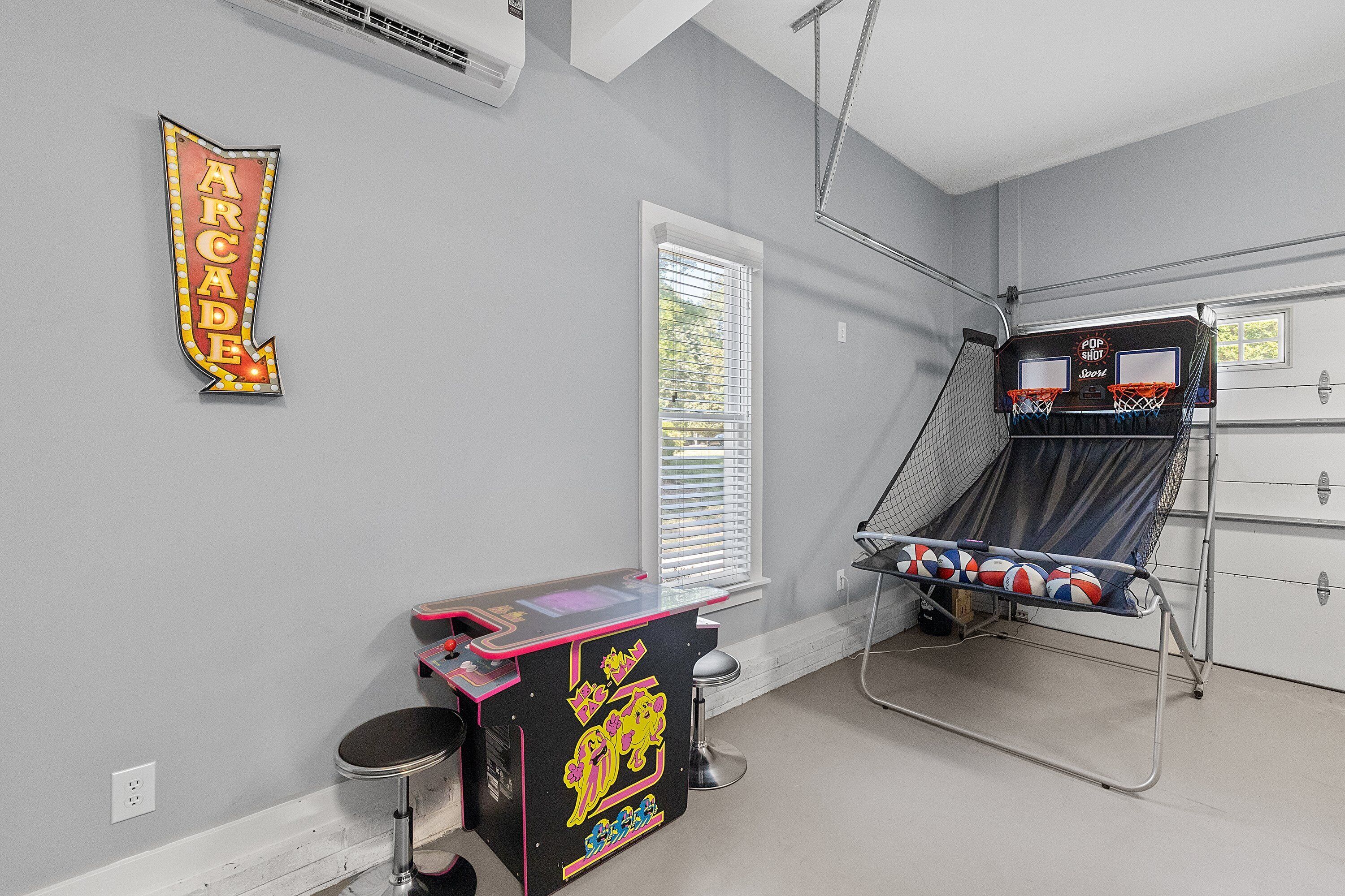 Spielezimmer