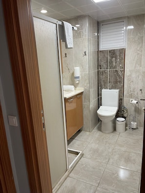 Comfort Suite, Balcony, City View | Bathroom - elite residence aydın (Aydin)