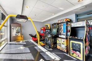 Games room - Lakeview Condo Near Disney! (Orlando)