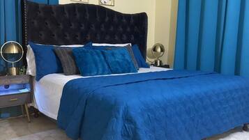 2 chambres, fer et planche Ă repasser, Wi-Fi gratuit, draps fournis