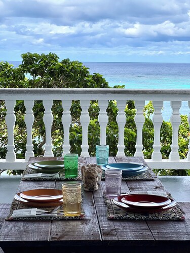 Casa De Arte, Roatan - Beachside Bliss