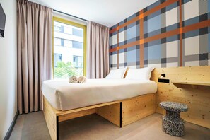 Standard Double Room | Soundproofing, free cribs/infant beds, free WiFi, bed sheets