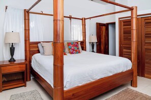 1 chambre, fer et planche à repasser, accès au Wi-Fi (inclus)