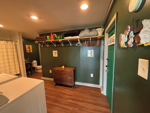 Plateau Retreat - Stunning Mountain View - Pet Friendly - WiFi