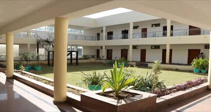 Flamingo Tourist Resort