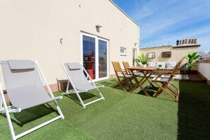 Outdoor dining - Penthouse with terrace in Madrid. Delicias II (Madrid)