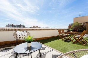 Outdoor dining - Penthouse with terrace in Madrid. Delicias II (Madrid)