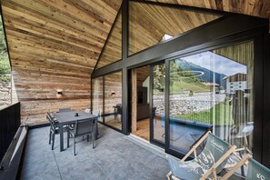 舒適公寓, 2 間臥室, 非吸煙房, 山景 | 露台/庭院