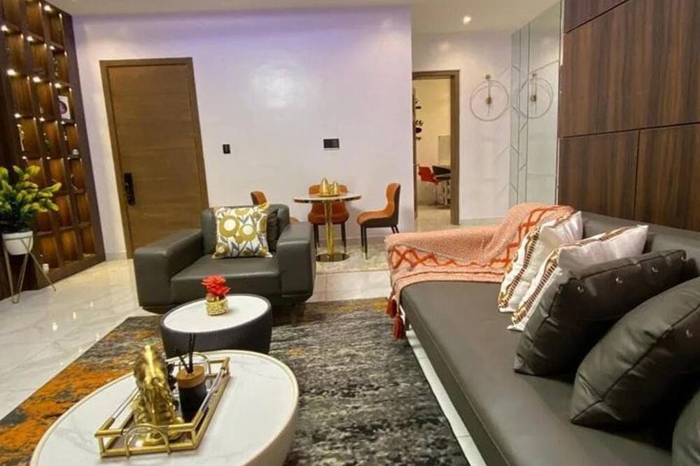 Exclusive 3-bed Apartment in Lagos
