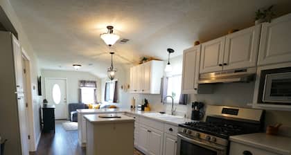 Entire 2 Bedroom Home