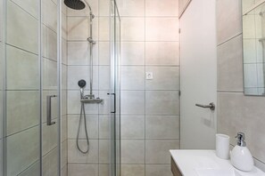Hair dryer - Hip Tailor Made Flat in Areeiro (Lisboa)