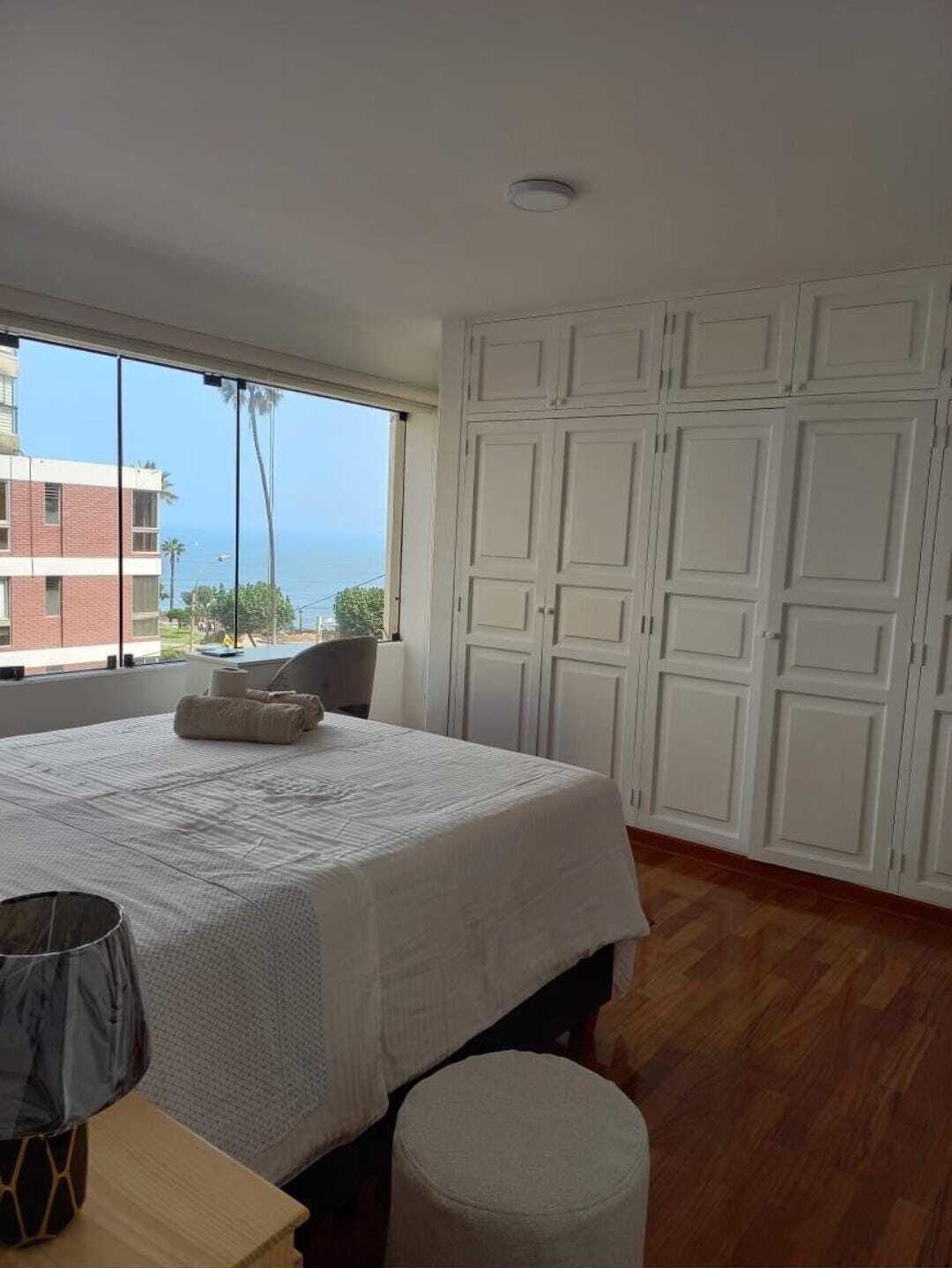 4 chambres, bureau, fer et planche à repasser, Wi-Fi gratuit